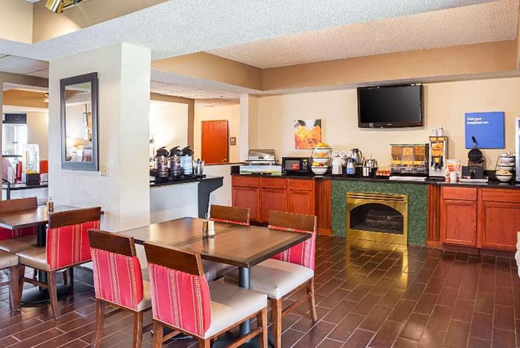 Comfort Inn Lincoln I-80