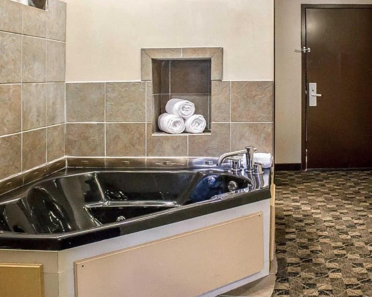 Comfort Suites Perrysburg - Toledo South