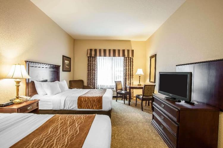 Comfort Inn & Suites McMinnville