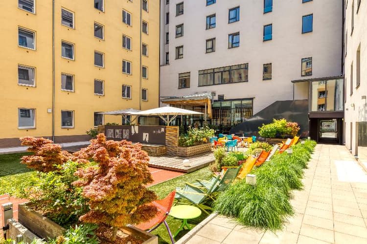 Zeitgeist Vienna Hauptbahnhof