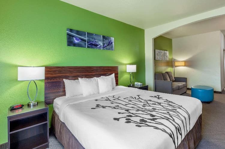 Sleep Inn & Suites Hewitt - South Waco