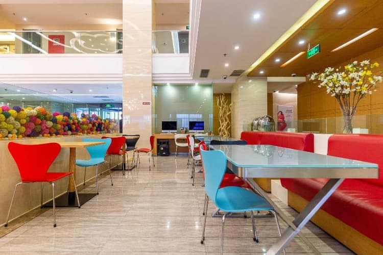 Ibis Lanzhou Zhangye Road Xiguang Metro Stat