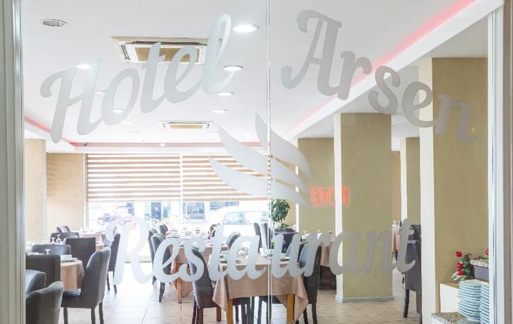 Arsen Hotel