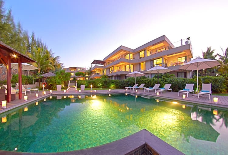 Bon Azur Beachfront Suites & Penthouses by LOV