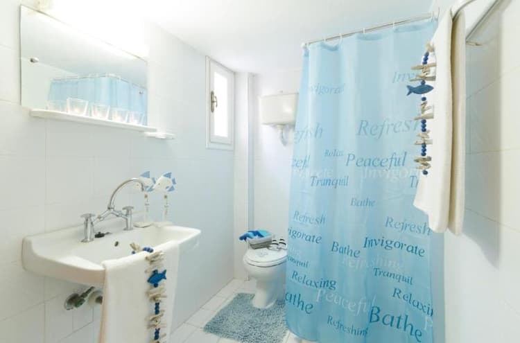 Aglaia Apartments