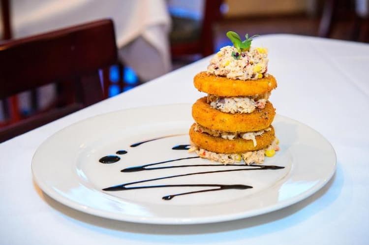 Crestwood Resort & Spa