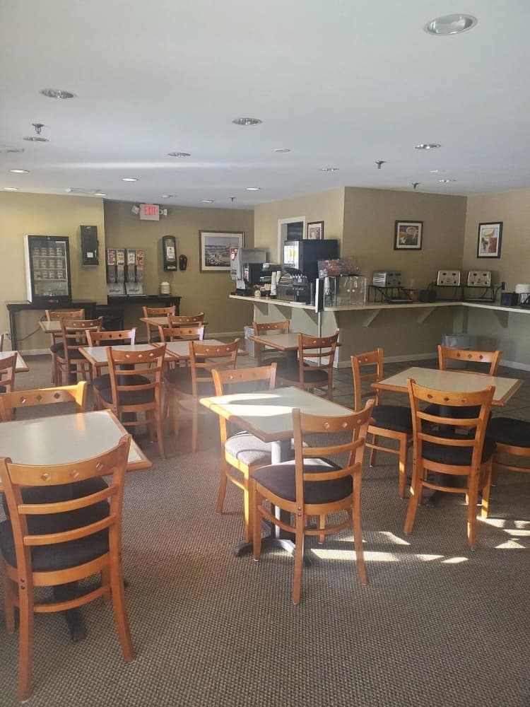 Country Inn at The Mall