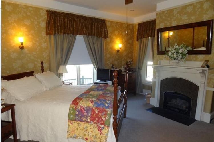 Primrose Inn