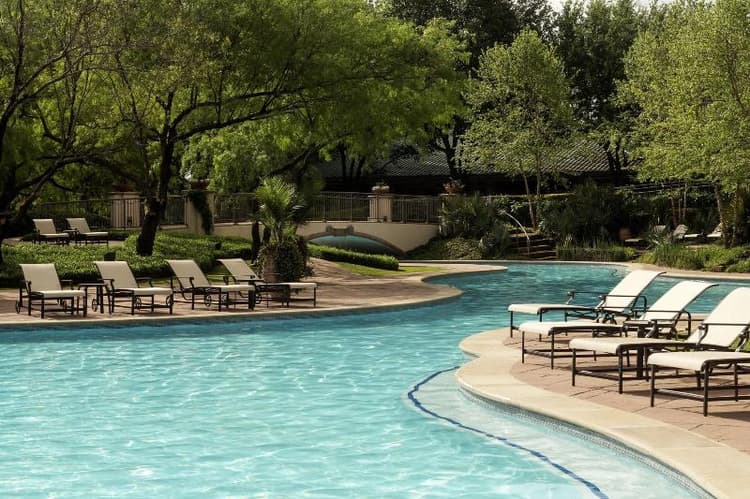 The Ritz-Carlton Dallas, Las Colinas
