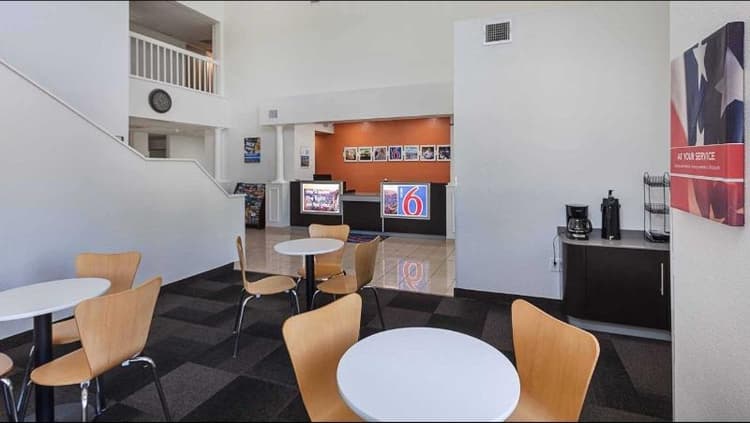 Motel 6 Fort Worth - Bedford