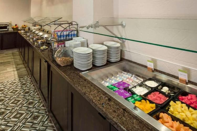 DoubleTree by Hilton Wilmington, NC