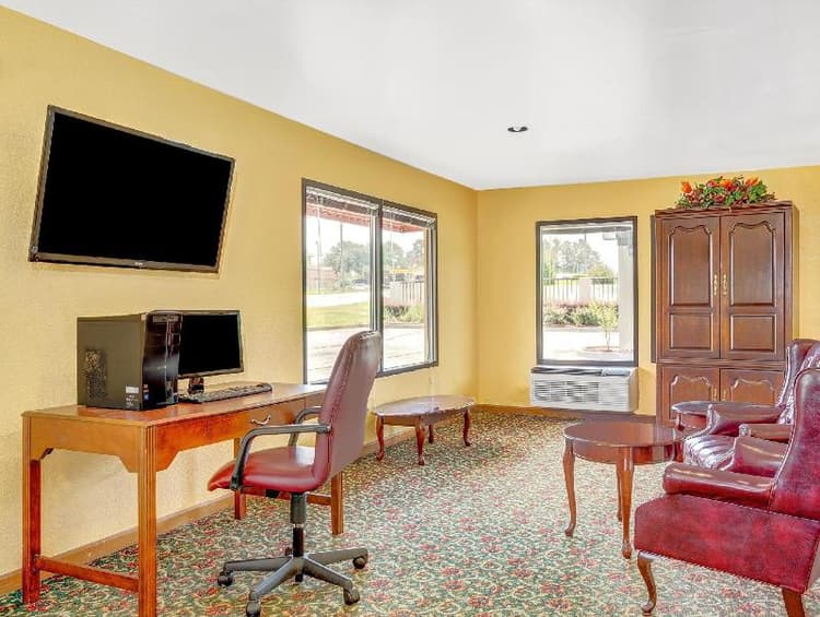 Red Roof Inn Griffin