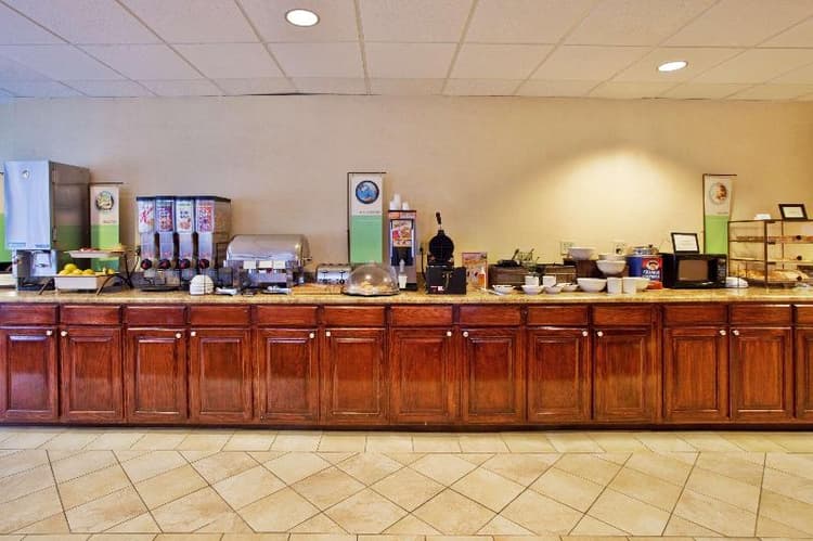 Country Inn & Suites Atlanta Downtown S