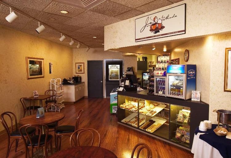 Hilton Appleton Paper Valley