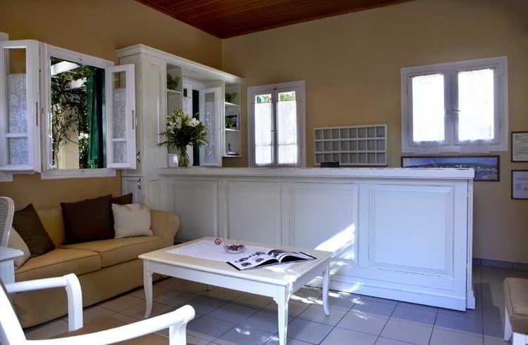 Dafnoudi Hotel Apartments