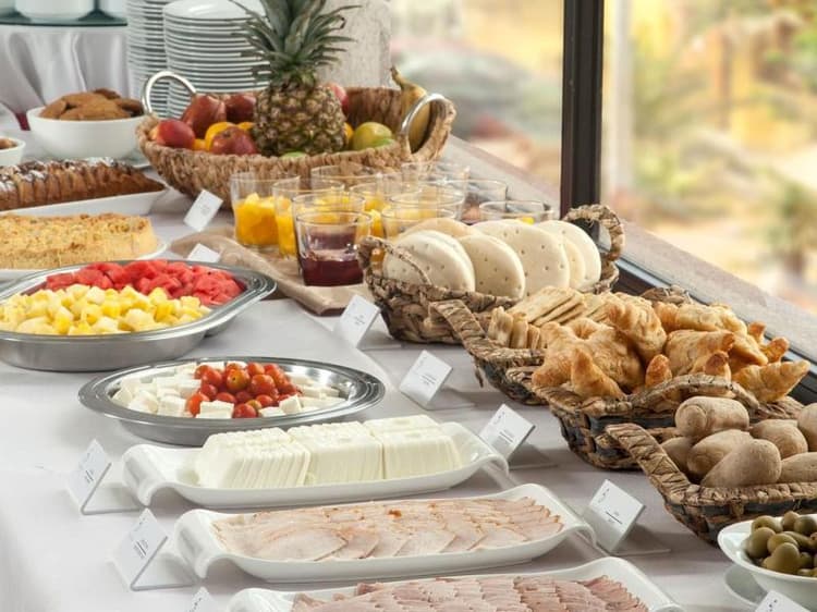 Spark Suite Iquique