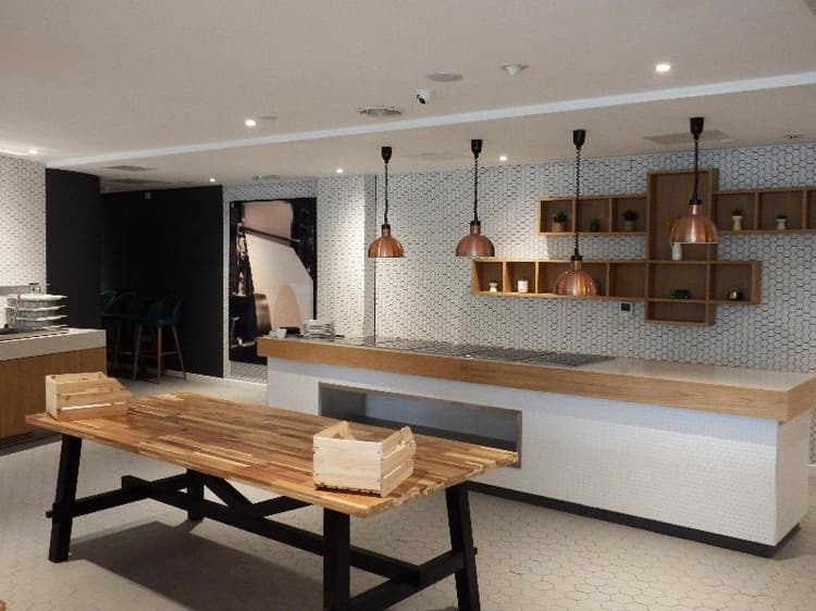 Holiday Inn Sittingbourne Coniston Hotel