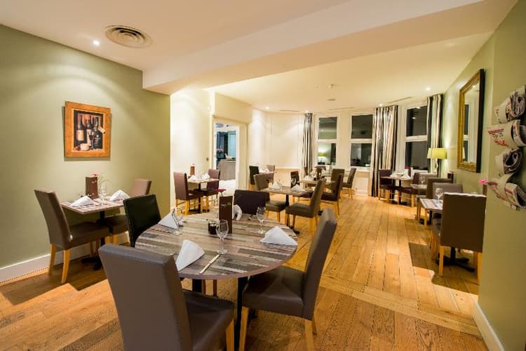 Stanwell Hotel by Mercure