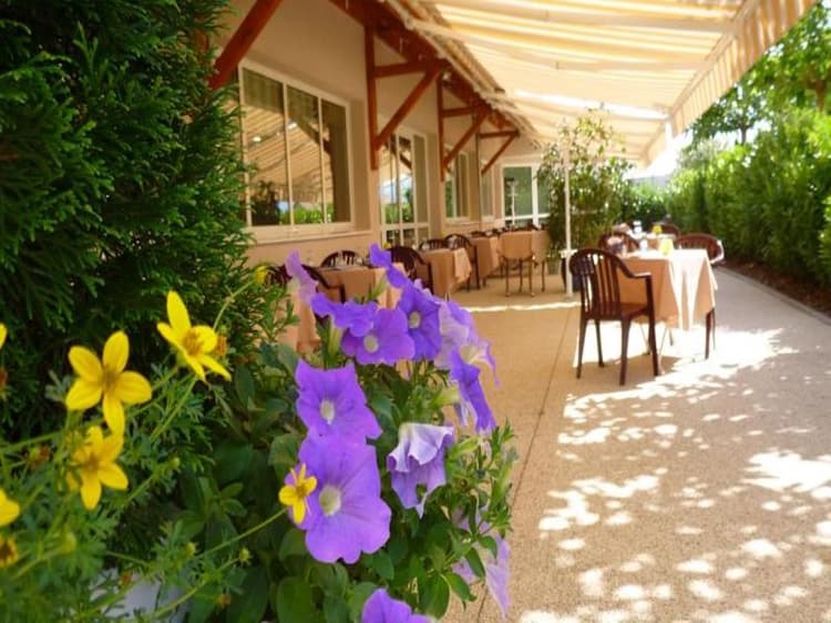 Logis Hotel le Chatard