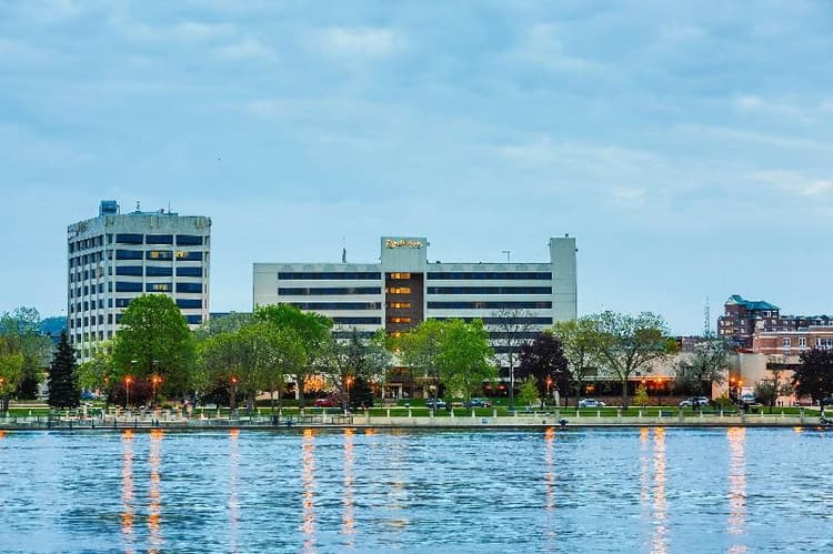 Radisson Hotel La Crosse