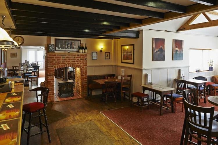 Marsham Arms Coaching Inn