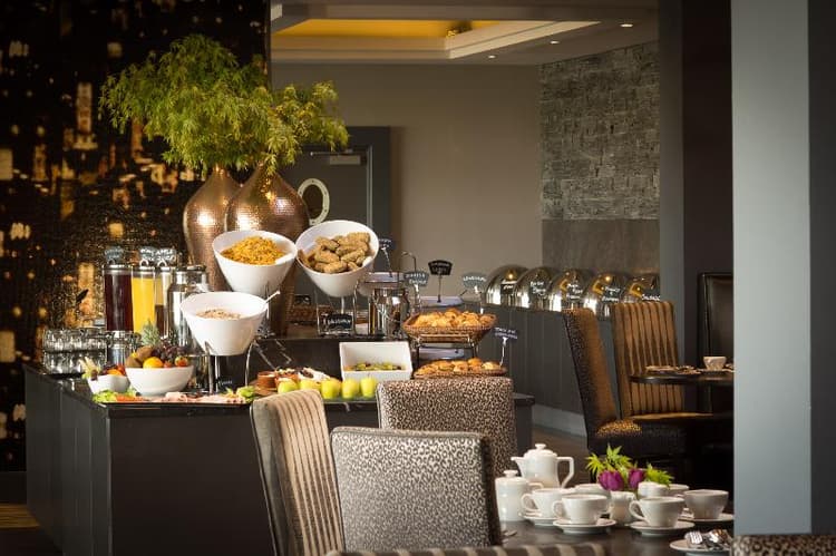 Oriel House Hotel