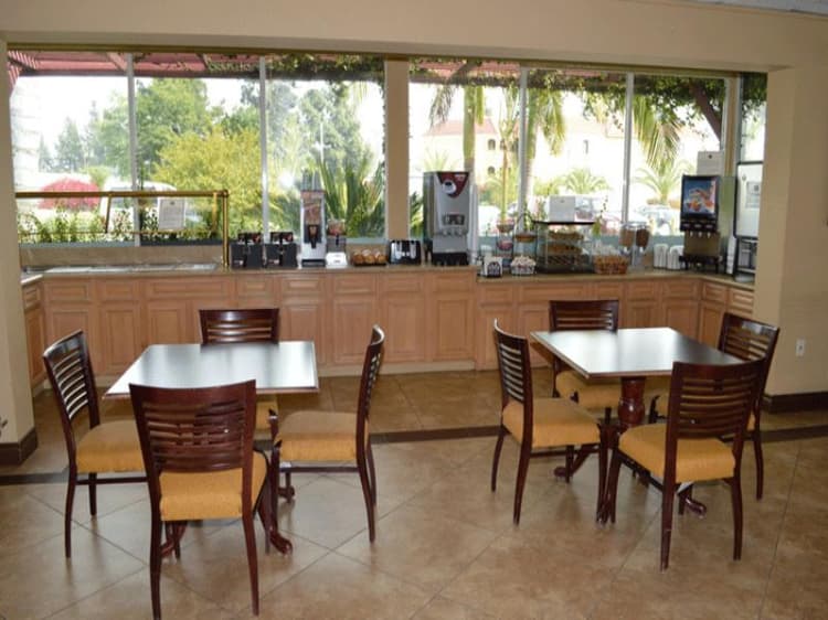 Ontario Airport Inn