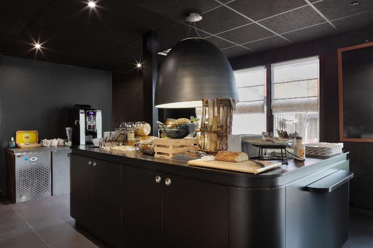 Campanile - Morangis Orly