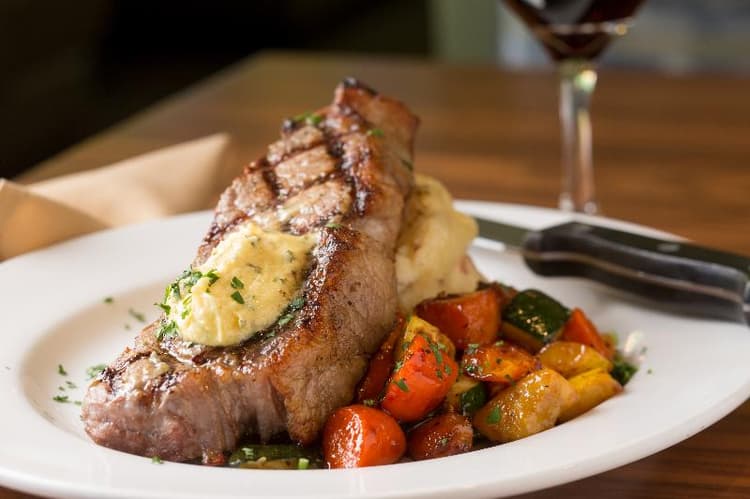 Radisson Hotel Portland Airport