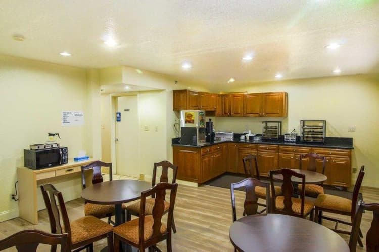 Inn of America - Palm Beach Gardens