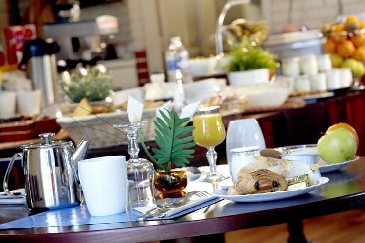 Sure Hotel by Best Western Plaisir