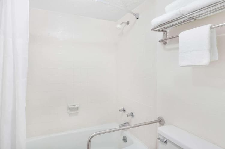 Days Inn by Wyndham Christiansburg