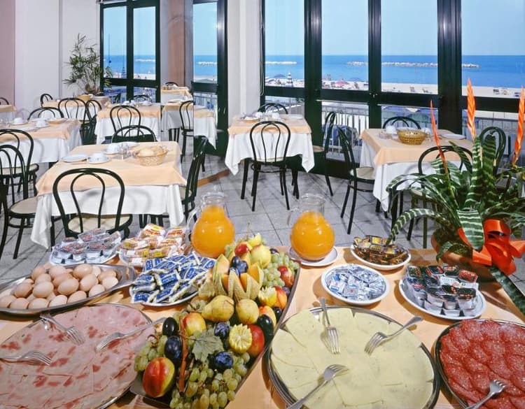 Hotel Astoria