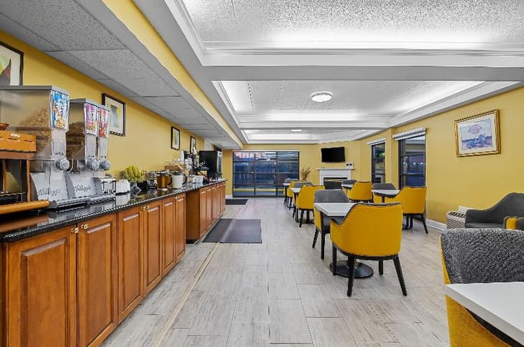 Days Inn by Wyndham Salem