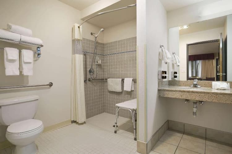Baymont by Wyndham Seattle/Kirkland WA