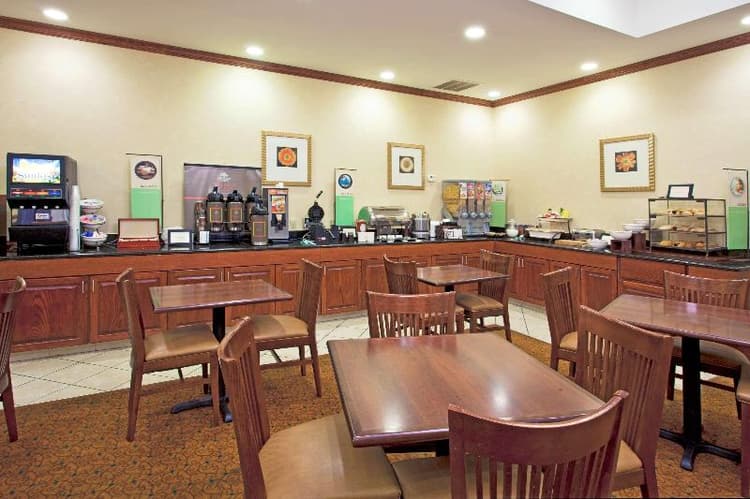 Country Inn & Suites Tallahassee NW (I-