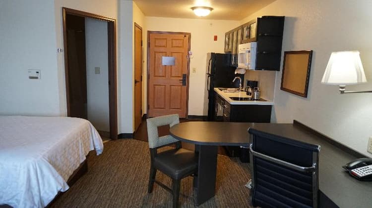 Affordable Suites of America Tulsa