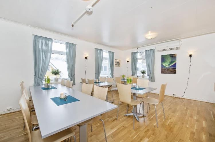 Enter Backpack Hotel