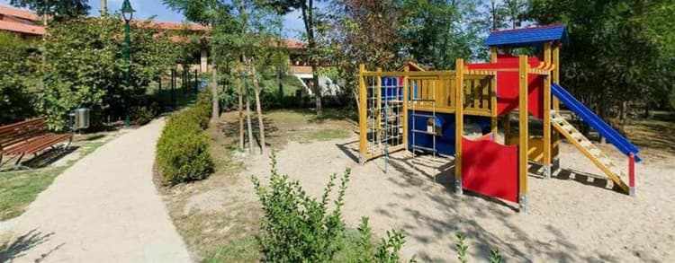 Hotel Green Village Resort