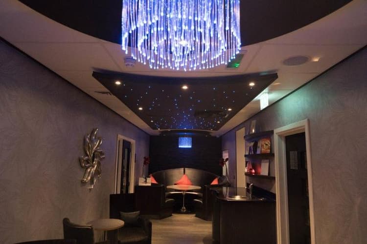 Fairlawns Hotel & Spa