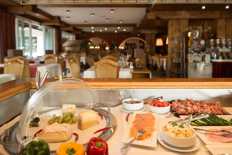 Hotel Rheinischer Hof