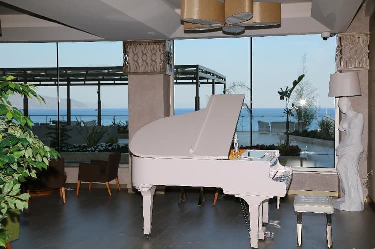 Turunc Premium Hotel