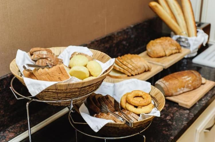 Hotel London1889 and Casino