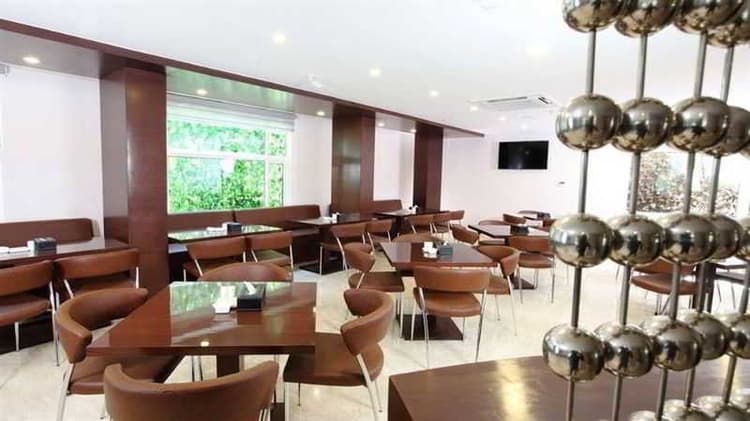 Treebo Select Jagadish