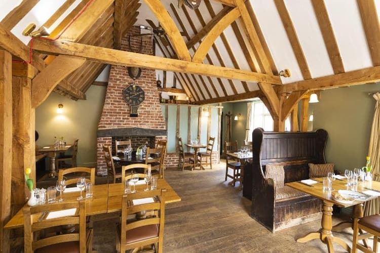Red Lion Hinxton