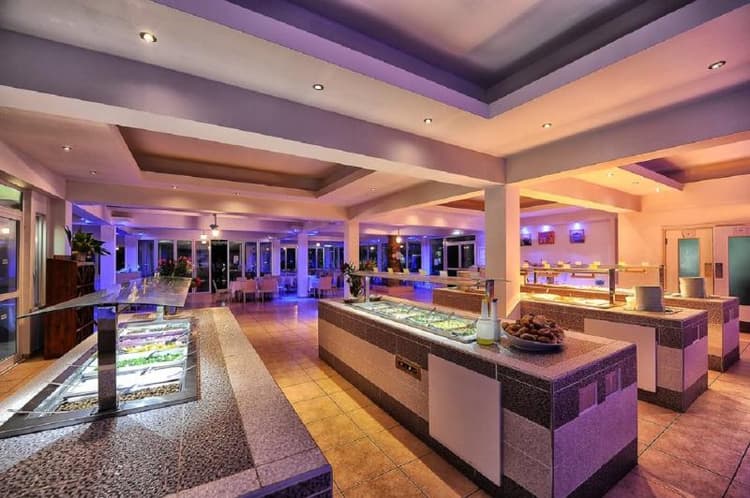 Piere Anne Beach Hotel
