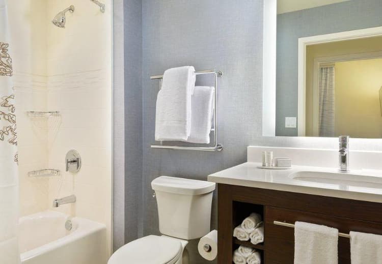 Residence Inn Fort Myers at I-75, Gulf Coast Town