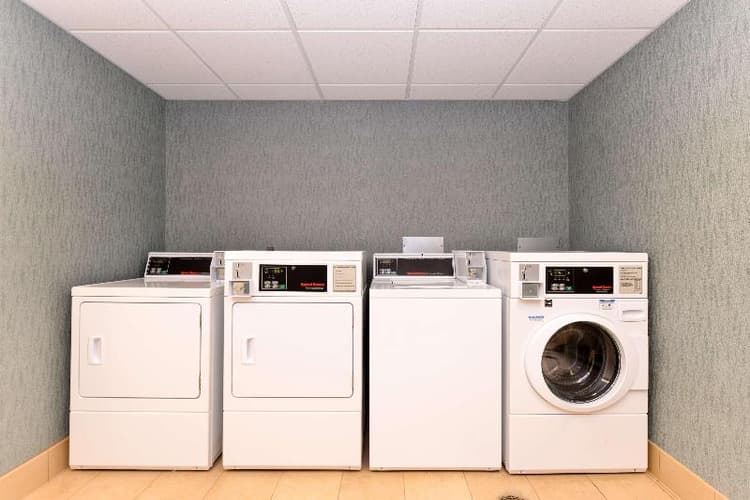 Hampton Inn & Suites Dougla