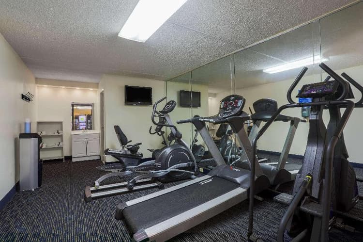 Days Inn by Wyndham Newark Wilmington