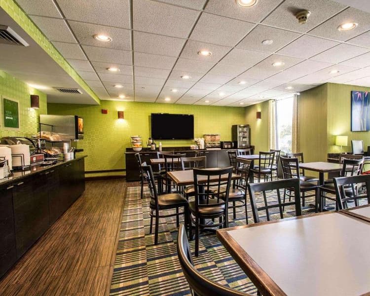 Comfort Inn & Suites Lantana West Palm Beach South